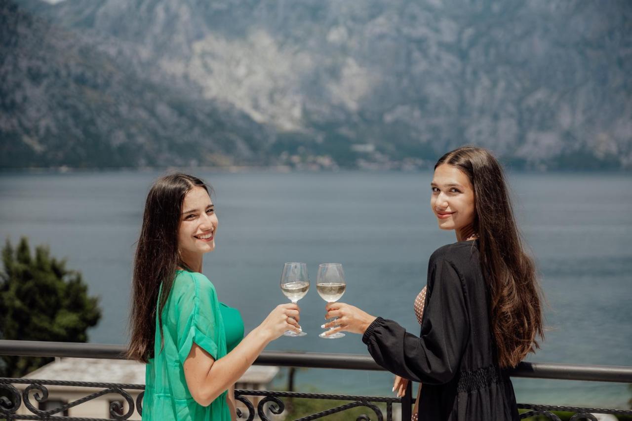 Villa Milami Kotor Exteriör bild