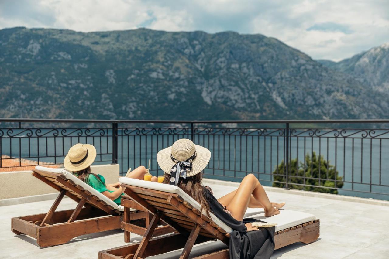 Villa Milami Kotor Exteriör bild