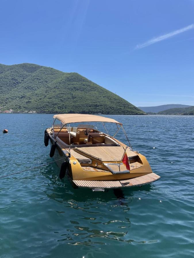 Villa Milami Kotor Exteriör bild