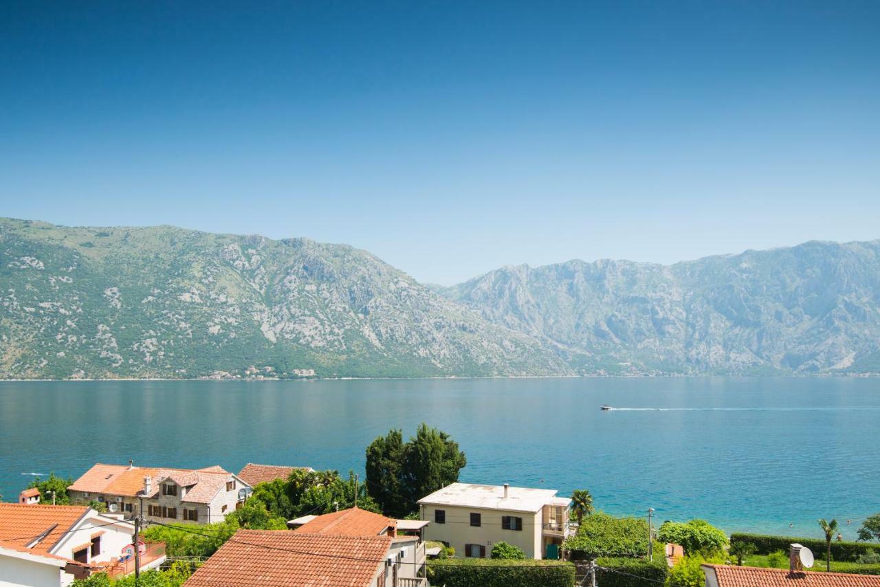 Villa Milami Kotor Exteriör bild
